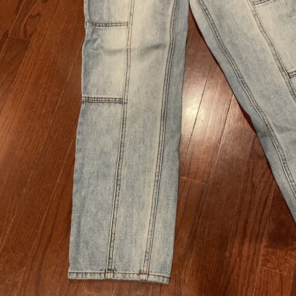 BDG Urban Outfitters Slim Straight Blue Jeans - Picture 2 of 8